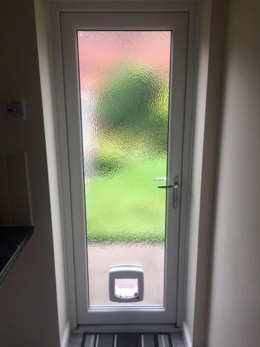 Double Glazed, Double Glazing, Glass, UPVC, Composite, White, Grey, Gray, Green, Colour, Window, Door, Conservatory, Porch, Frame, Letterbox, Handle, Hinges, Safety, Lock, Mechanism, Misted, Broken, Cracked, Repair, Maintenance, Installation, Replace - www.windowanddoorsurgeon.co.uk